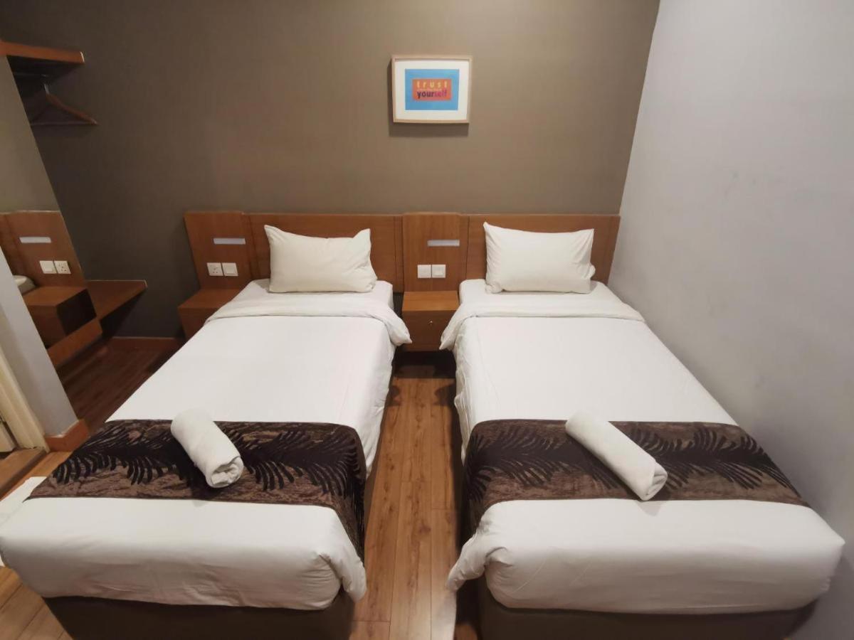 Golden Leaf Boutique Hotel Nusa Idaman Formerly Known As Ariana Hotel 조호르 바루 외부 사진