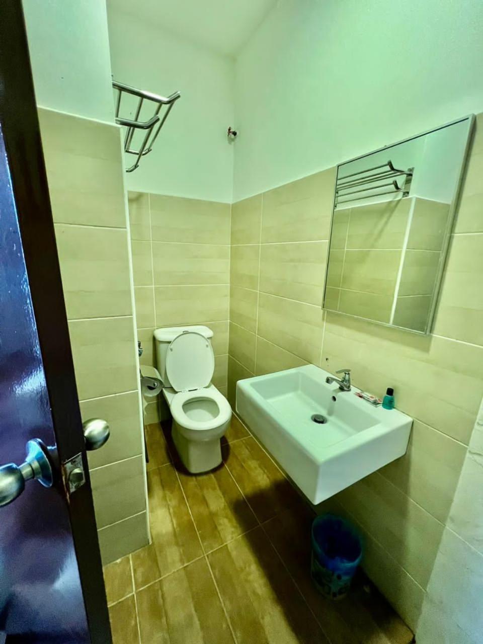 Golden Leaf Boutique Hotel Nusa Idaman Formerly Known As Ariana Hotel 조호르 바루 외부 사진
