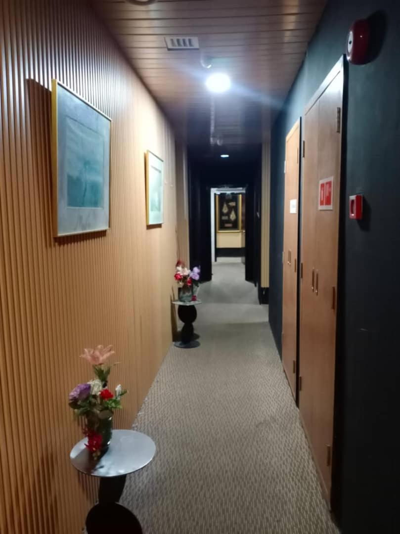 Golden Leaf Boutique Hotel Nusa Idaman Formerly Known As Ariana Hotel 조호르 바루 외부 사진