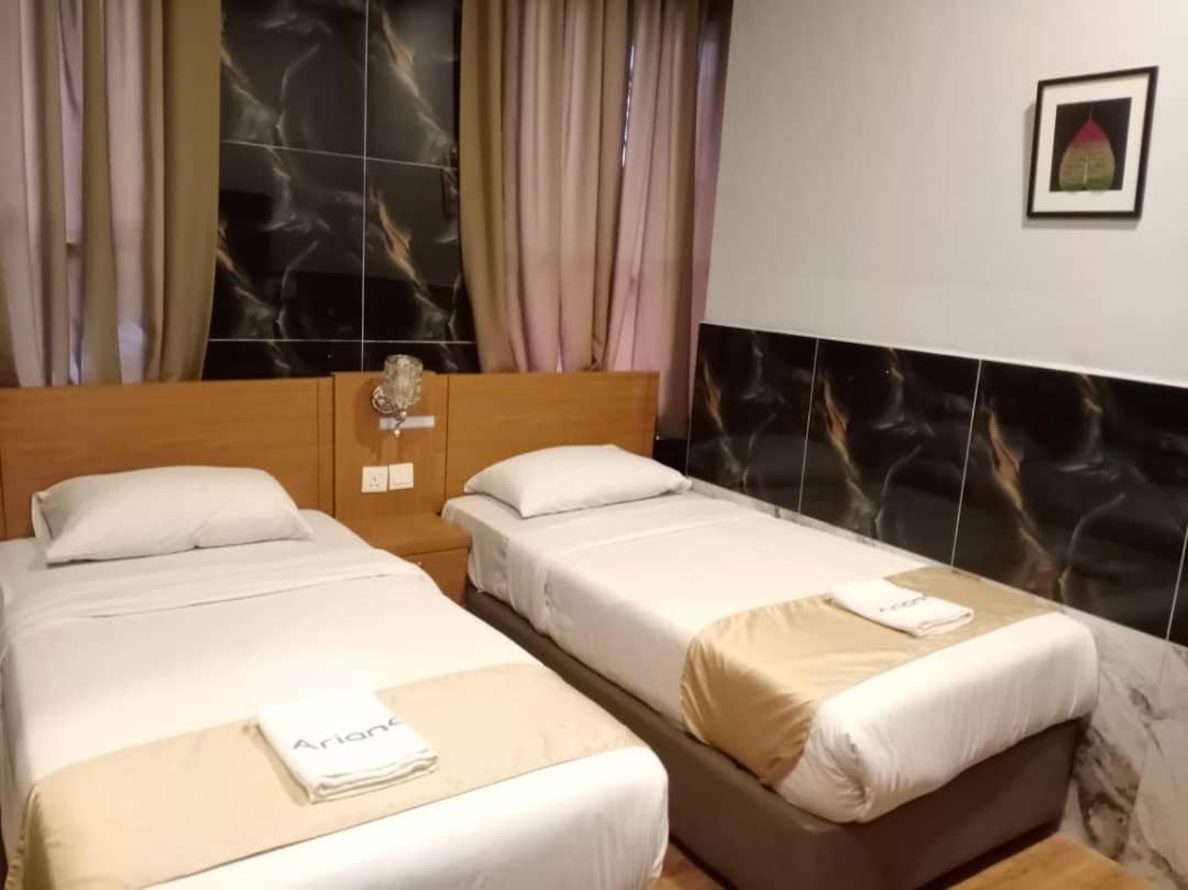 Golden Leaf Boutique Hotel Nusa Idaman Formerly Known As Ariana Hotel 조호르 바루 외부 사진