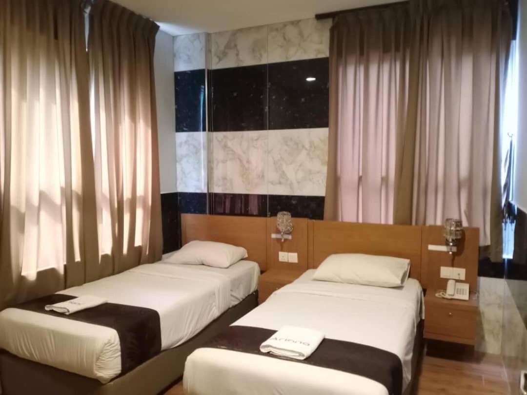 Golden Leaf Boutique Hotel Nusa Idaman Formerly Known As Ariana Hotel 조호르 바루 외부 사진